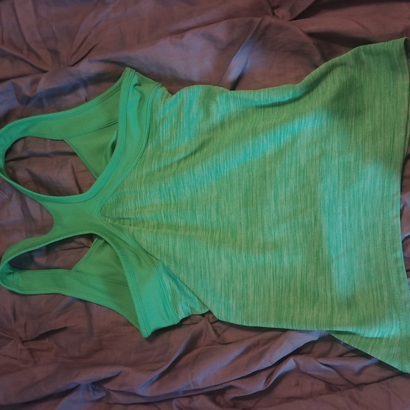 Women's work out tank - Picture 4 of 4